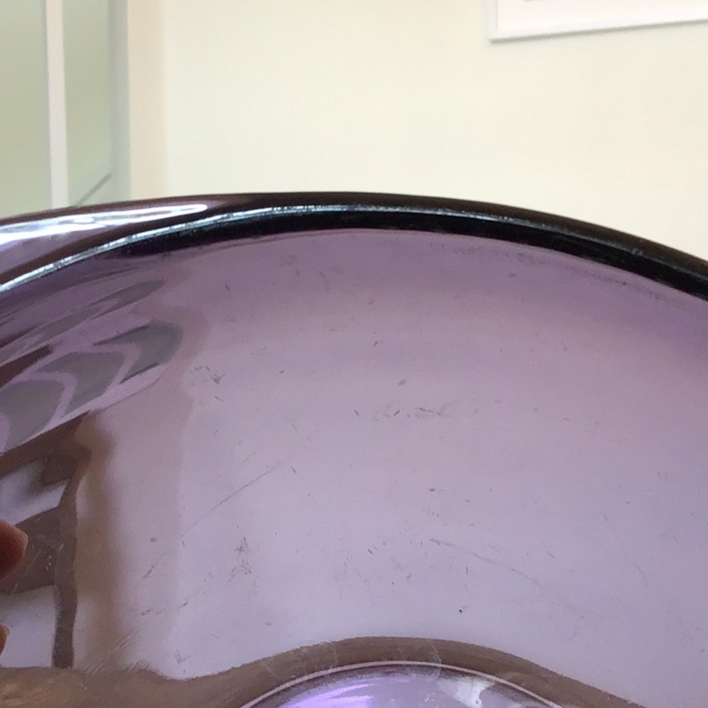 Vintage Pyrex amethyst glass mixing bowl or casserole dish - Picture 7 of 10